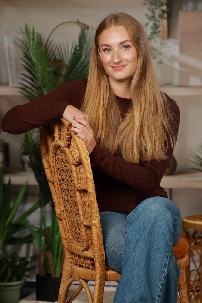 JeanDolbeau_0503987_Lamontagne_Anna