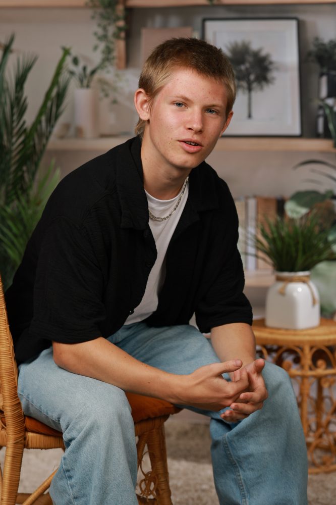 JeanDolbeau_0499087_Bouchard_Paquet_Justin