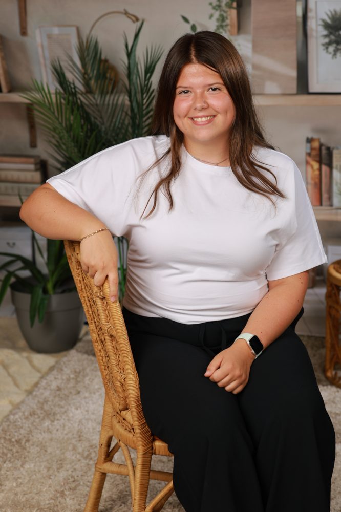 JeanDolbeau_0499954_Lavoie_Sara_Maude