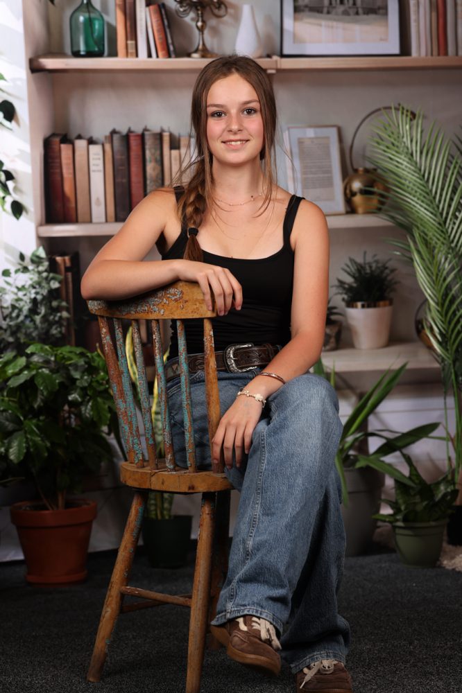 JeanDolbeau_0521237_Dessureault_Zoe